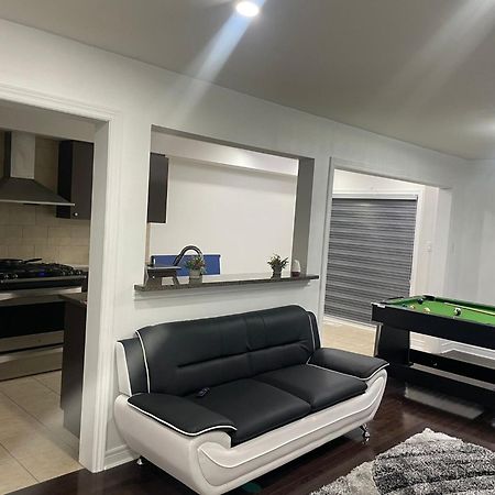 Bellhaven Beautiful Home Brampton Luaran gambar